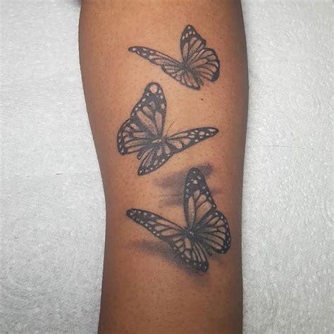 Https://tommynaija.com/tattoo/butterfly In Flight Tattoo Designs