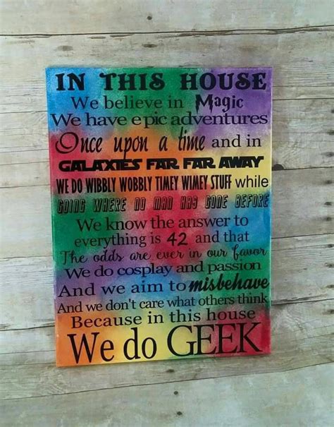 In This House We Do Geek Multicolor