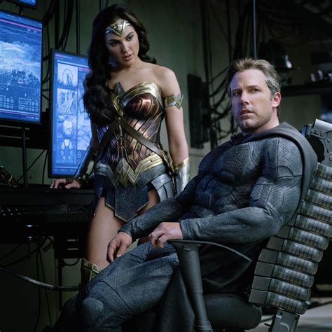 2248x2248 Ben Affleck As Batman Gal Gadot Wonder Woman Justice League