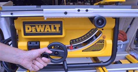 Dewalt 10 Compact Jobsite Table Saw Dwe7480 Tool Review And