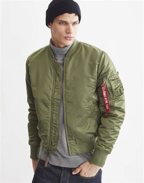 Our ma1 classic series fight gear range begins with the classic focus mitts which then branches off ma1 combat is proud to support those in the fitness industry through further discounts to our already. Alpha industries Ma-1 Flight Jacket in Green - Save 31% | Lyst