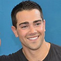 Jesse Metcalfe Net Worth (2021), Height, Age, Bio and Facts