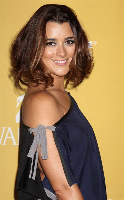 Remember Cote De Pablo Better Sit Before You See Her Now GodZingurl