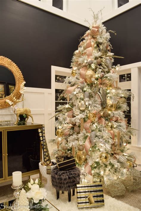 Others learn the skill and are able to apply it successfully. How to Decorate your Christmas Tree like a pro! - Style ...