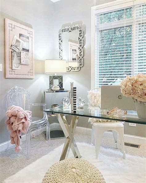 In combination with glitter decorations and a sparkling tree pastel décor looks amazingly glamorous and sweet. Nan's glam office | Home office design, Home office decor ...