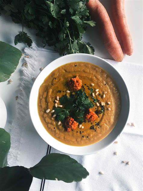 Quick And Easy 5 Spicy Carrot Curry Soup The Indigo Kitchen