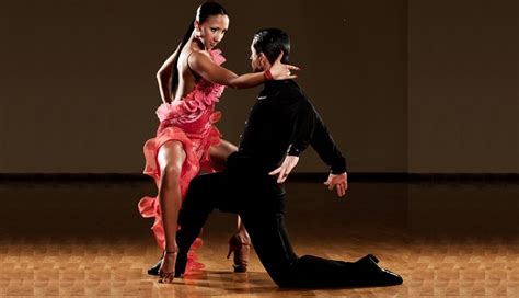 Corsi Di Balli Latino Americani Standard E Liscio — Baila Dance