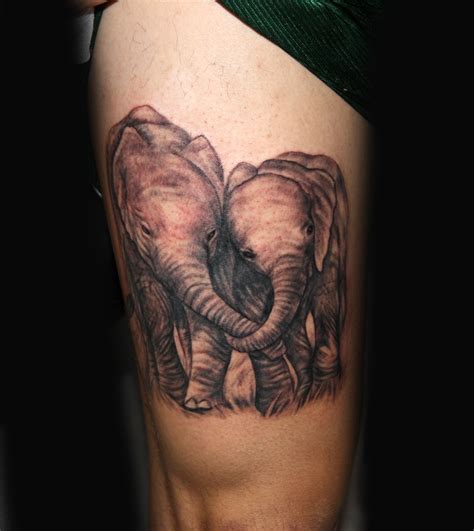 elephants tattoo on thigh tattoo ideas pinterest elephant tattoos tattoo and tattoo elephant