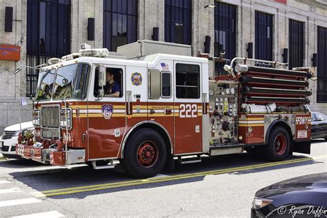 Fdny Engine 222 2010 Seagrave 2000500 Rjacbclan Flickr
