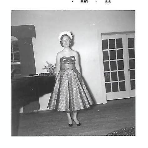 Vintage Found Photograph Black And White Snapshot 1950s Girl 27 59 P 1490 Picclick