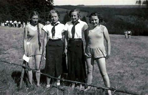 Pin On Bdm Bund Deutscher Mädel League Of German Girls