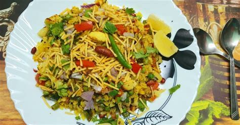 Indori Poha Recipe By Kumkum Chatterjee Cookpad