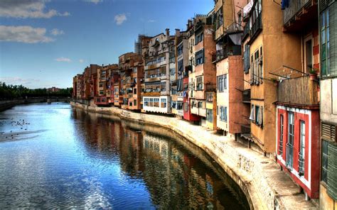 Avoiding Unexpected Travel Expenses On Your Next Trip To Spain Travel Bay