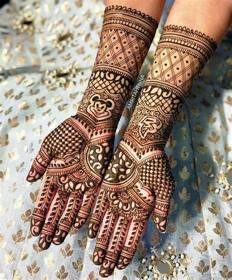 30 Simple Mehndi Designs For Hands That Work Wonders For The Bride And Bridesmaids