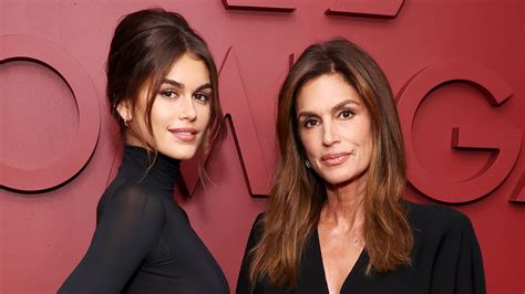 Cindy Crawford And Kaia Gerber Lookalike Twinning In All Black For Mother Daughter Date Night Access