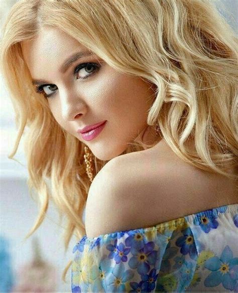 Beautiful Girl By Bookvl Blogspot And Look More Now Blonde Beauty