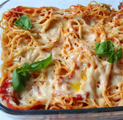 Ongelooflijk Lekker Is Deze Spaghetti Met Tomaat En Mozzarella Uit De