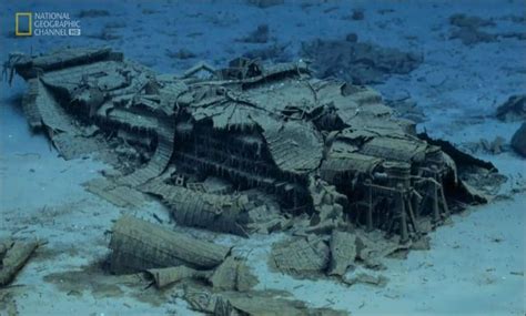 Undersea Photos Of The Titanic Wreckage Pics Izismile Com Titanesque Efficace Titanic