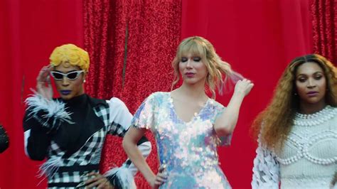Taylor Swift And Katy Perry In Taylors Latest Music Video You Need To Calm Down 02 Gotceleb
