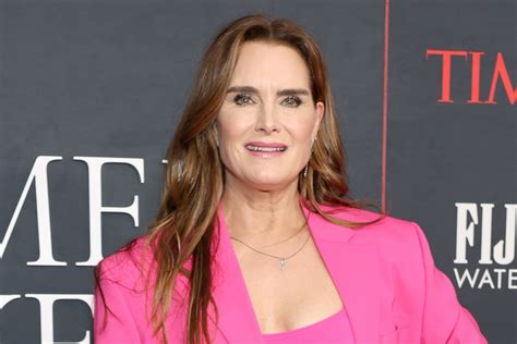 Brooke Shields Pops In Pink Pumps At Time Women Of The Year Gala 2023 Footwear News