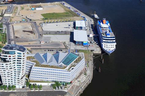 Port Of Hamburg Cruise Center Hafencity