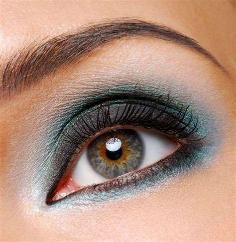 Image de Gris Fard A Paupiere Yeux Gris Bleu