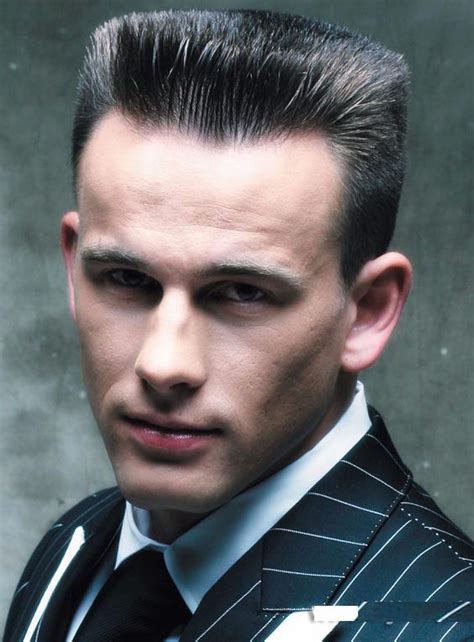 You can say that the men's hairstyles in the 1950s went into two ways. 15 Awesome 1950s Mens Hairstyles To Consider in 2019 ...