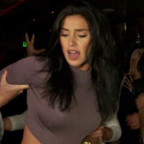 Nicole Falls During Catfight At Natalies Party—watch The Clip E Online