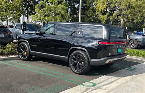 Midnight Black Rivian Club And Photos Page 7 Rivian Forums R1t