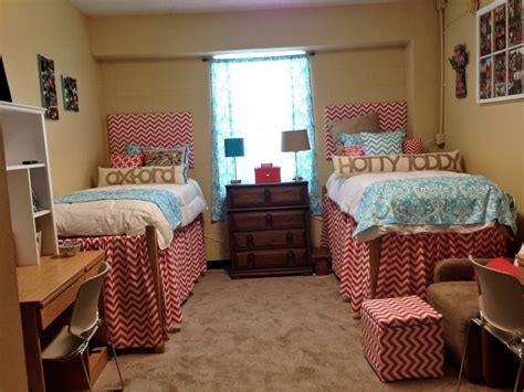 Ole Miss Dorm Roomcute Colors But Not So Sure About The Hotty Toddy