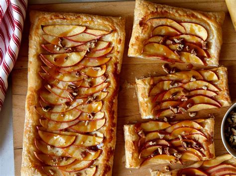 27.01.2016 · for full recipe video click here: Quickest, Easiest Apple Dessert Recipes — Fall Fest | FN ...