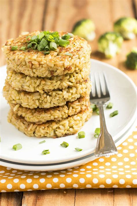 You can serve it two ways: Broccoli Cheese Rice Cakes | Gluten free main dishes, Rice cakes, Recipes