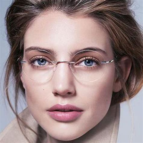 32 Eyeglasses Trends For Women 2019 Glasses Trends Glasses Fashion Fashion Eye Glasses