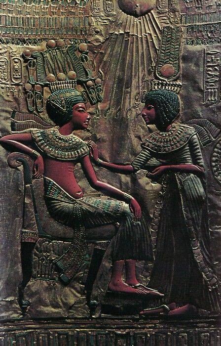 Ankhesenamun Was A Queen Of The Eighteenth Dynasty Of Egypt Born As Ankhesenpaaten She Was The