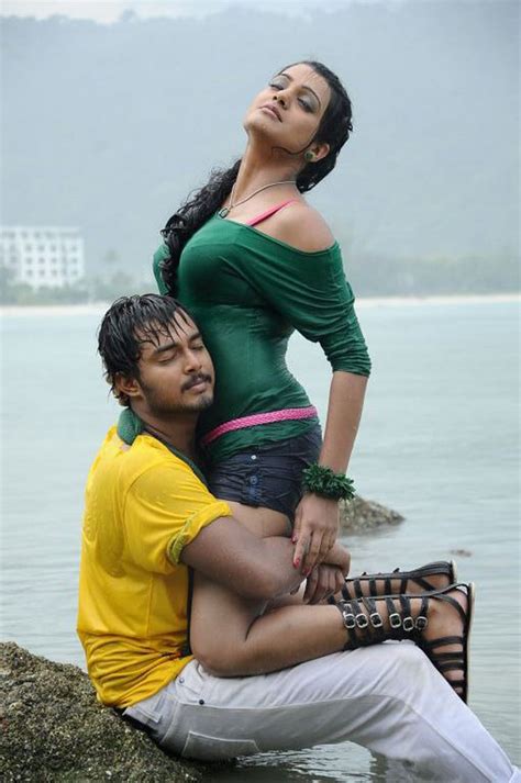 Thashu Kaushik Hot Wet Romantic Stills In Telugu Movie Telugu Abbai Gallery 1 Beautiful Indian