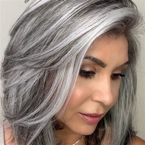 A Colorist Explains How To Get The Silver Hair Of Your Dreams Hair