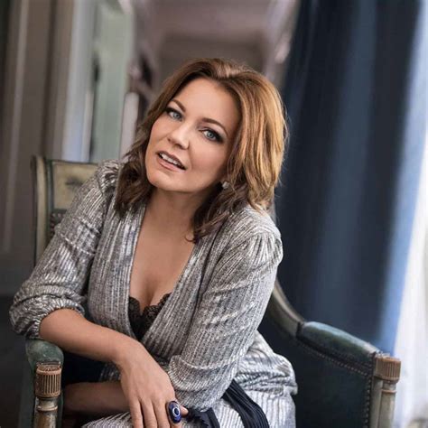 Martina McBride Net Worth, Early Life, Career Highlights & All You Need To Know