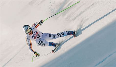 Neben der kristallkugel für den gesamtsieger gibt es auch wertungen in den einzelnen disziplinen abfahrt, slalom. Ski alpin: Abfahrt der Herren in Val d'Isere und Riesenslalom der Damen in Courchevel heute live ...
