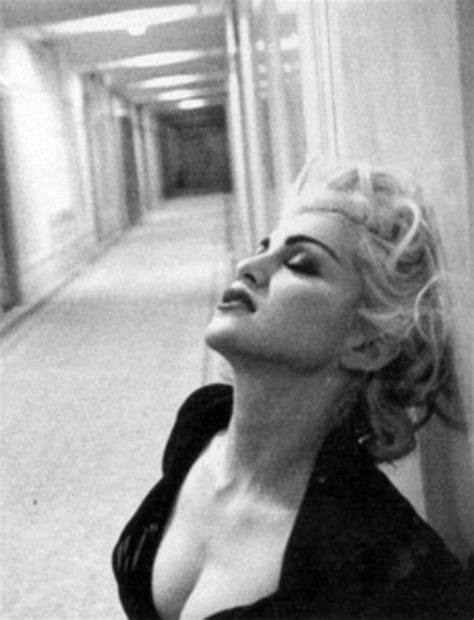 If their never ending quest. Madonna - 1991 "Justify My Love" | Lady madonna, Madonna ...