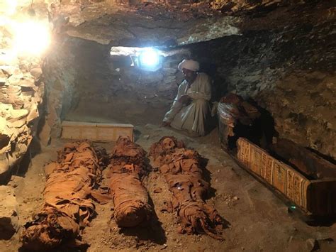 ancient goldsmith s tomb filled with mummies discovered in luxor live science