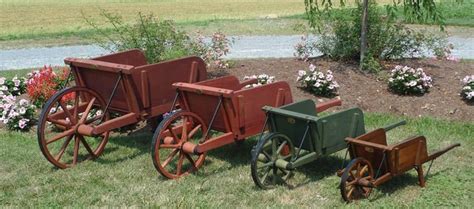 Amish Wooden Wheelbarrow 3611 Rustic Wheelbarrows Wooden Wheelbarrow
