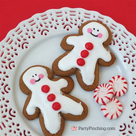 If so, this is a. Easy no bake Christmas gingerbread cookies, little debbie ...