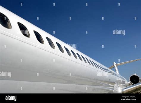 Airplane Fuselage Hi Res Stock Photography And Images Alamy