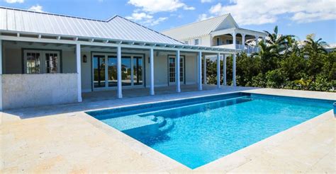 Ready to start viewing luxury homes for sale in nassau bahamas. 4 Bedroom Canal-Front House for Sale, Old Fort Bay, Nassau ...