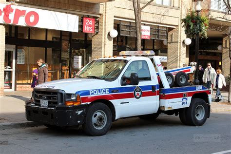 Toronto Police Ford Tow Truck Toronto Police Maintains A F Flickr