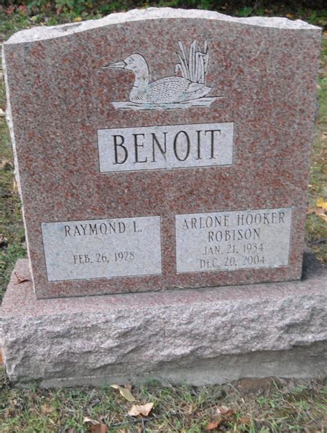 Nancy Benoit Grave