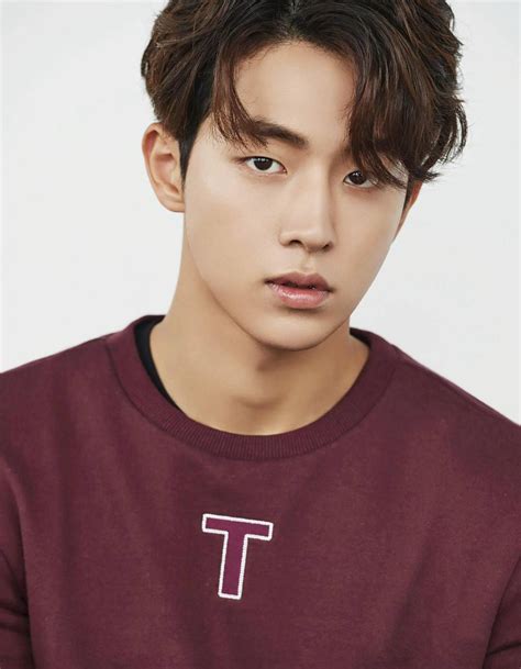 Every hairstyle you can think of that comes from another. Here's a list of seven of the hottest male actors in the ...