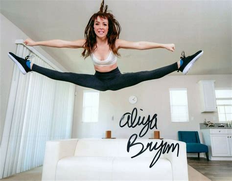 Aliya Brynn Jumping Splits Signed 8x10 Photo Adult Model Coa Proof 31