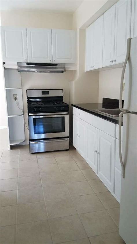 Rent-control policies likely 'fueled' SF gentrification, Stanford