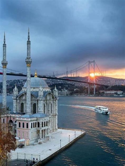 Holiday In Istanbul Turkey Istanbul Camiler Seyahat Tutkusu